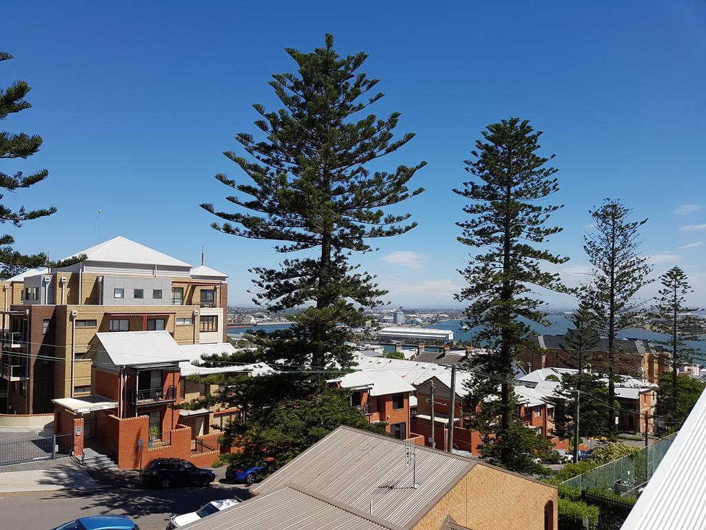Newcastle Short Stay Accommodation - Vista Apartment Экстерьер фото