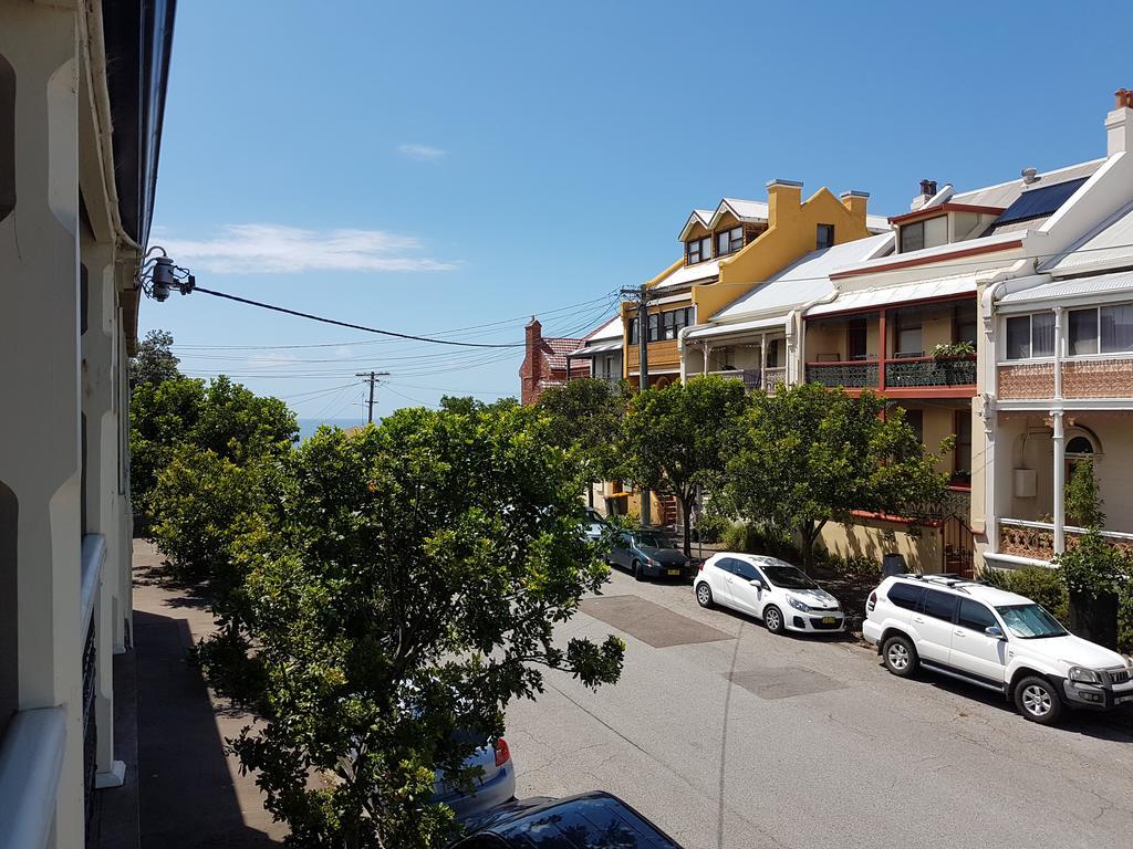 Newcastle Short Stay Accommodation - Vista Apartment Экстерьер фото